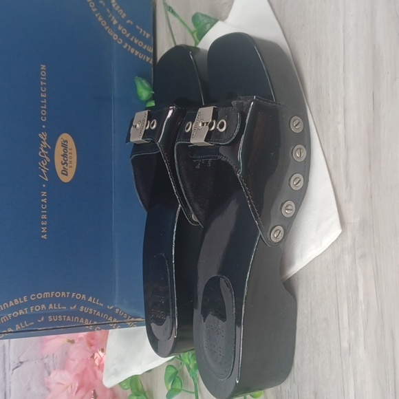 Dr. Scholl's RE/DONE Lacquer Black NIB - Picture 8 of 11